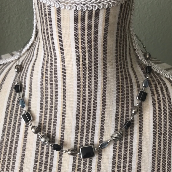 Lia Sophia Jewelry - NWOT Lia Sophia Black onyx like and silver Lia Sophia Jewelry - NWOT Lia Sophia Black onyx like and silver